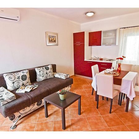 Apartments Cambi Каштела Экстерьер фото